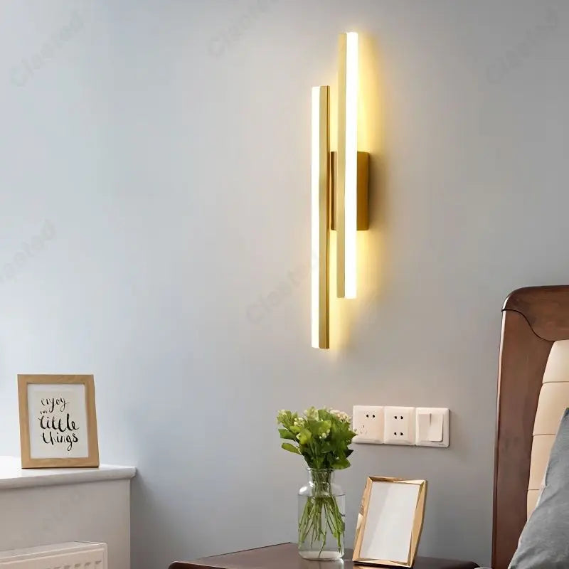 Modern LED Wall Lamp – Minimalist Art Design for Bedroom, Living Room, and Bathroom, Gold/Black