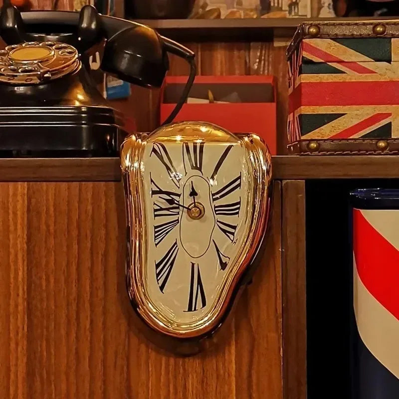 DALI Melting Clock