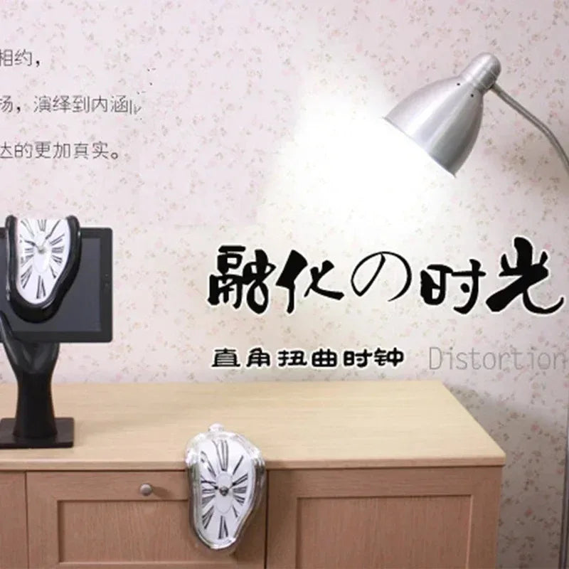 DALI Melting Clock