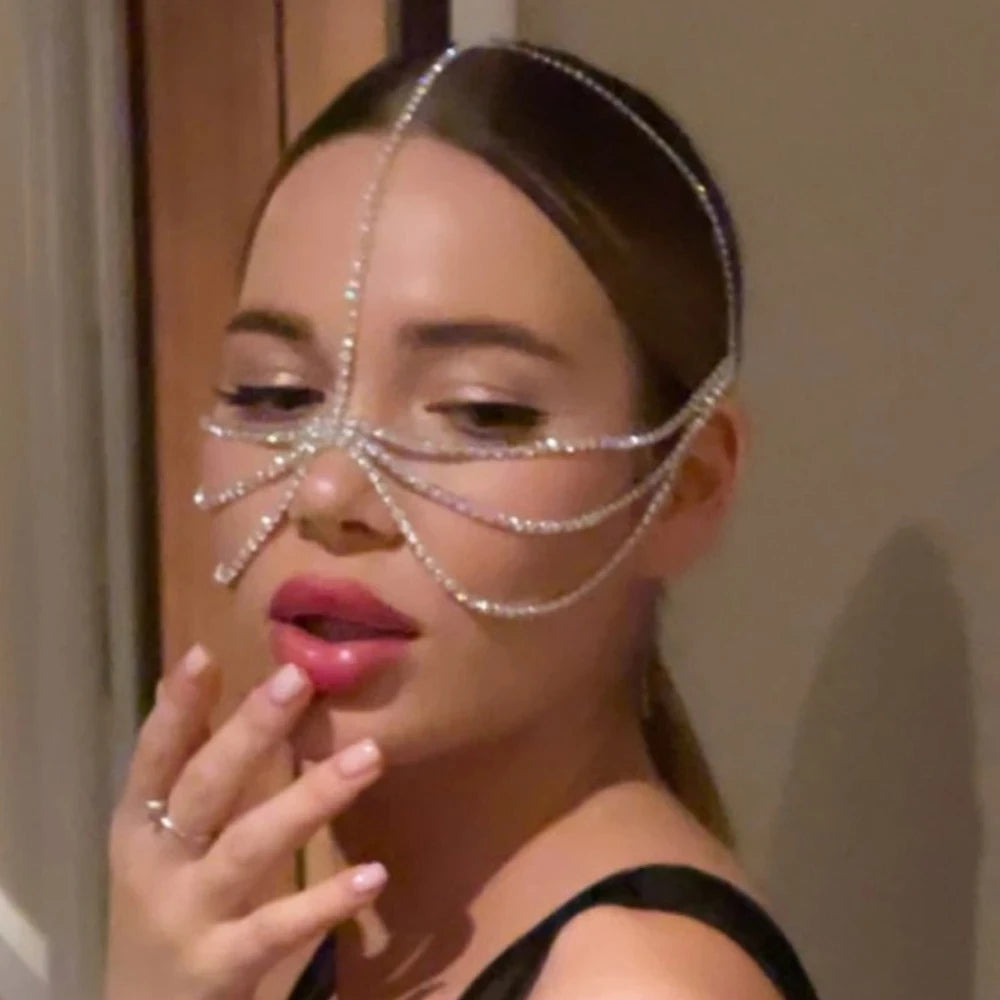 party Stonefans Luxury Chain Face Mask  🥳🥳🥳🥳