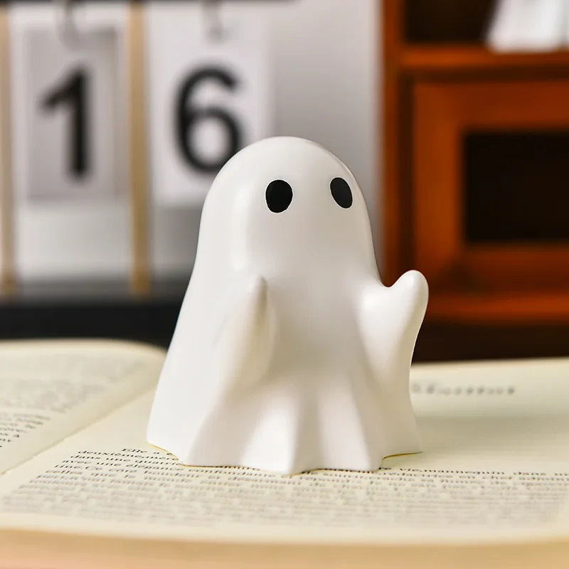 Halloween cute ghost pen holder 🤗