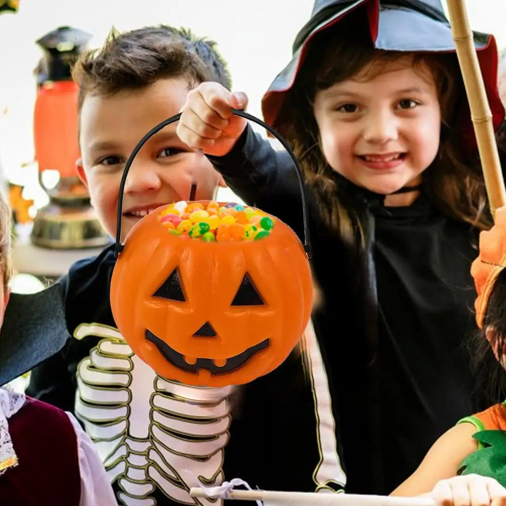 Halloween cute Treat Buckets 🤗