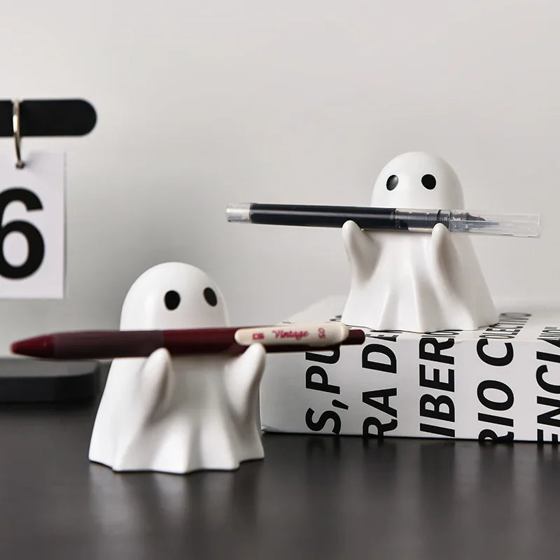 Halloween cute ghost pen holder 🤗